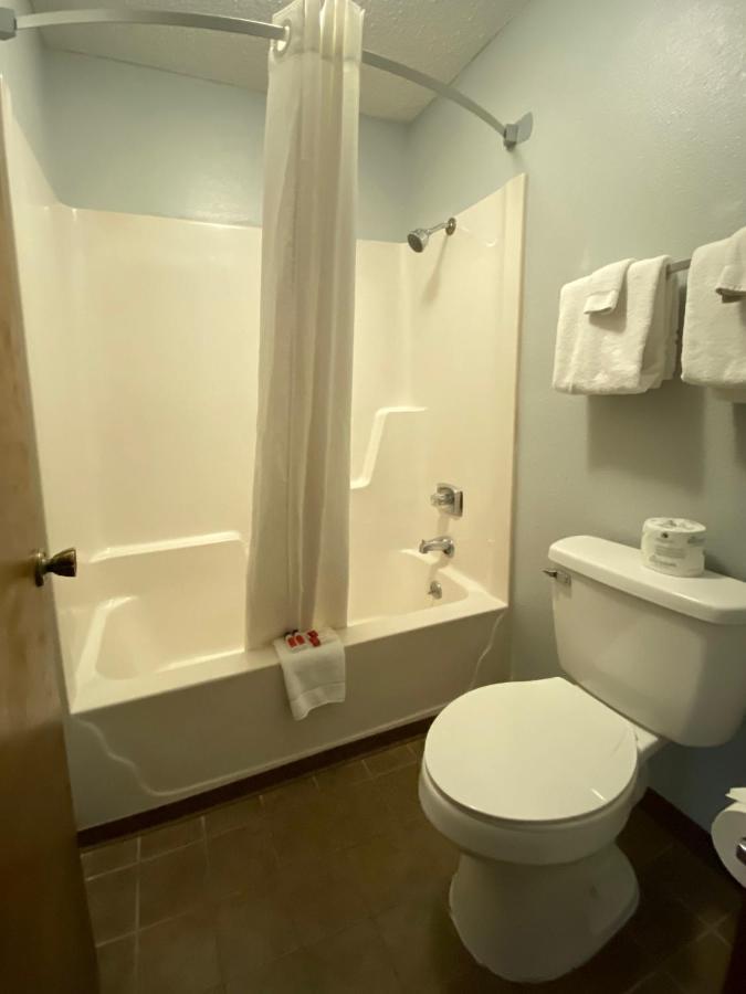 Lakes Inn Warsaw المظهر الخارجي الصورة